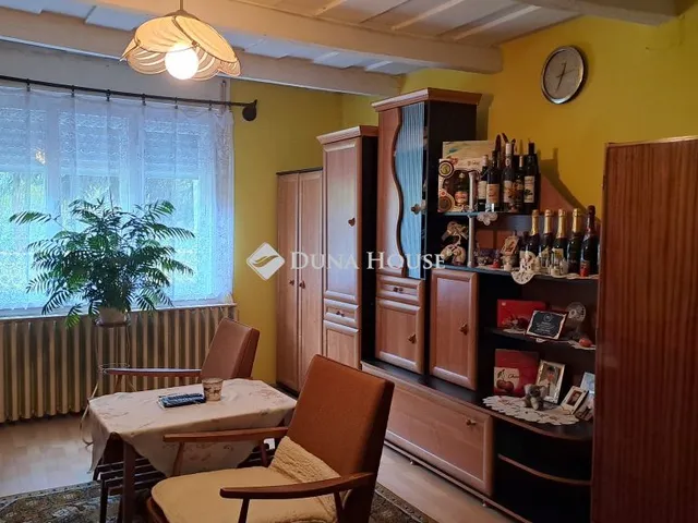 Eladó mezőgazdasági ingatlan Jászberény 74 nm