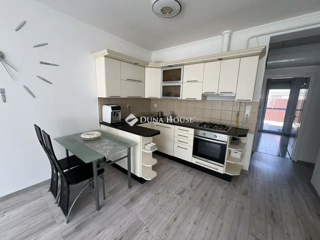 Eladó ház Jászberény 70 nm