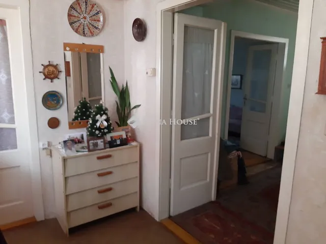 Eladó ház Jászfényszaru 70 nm
