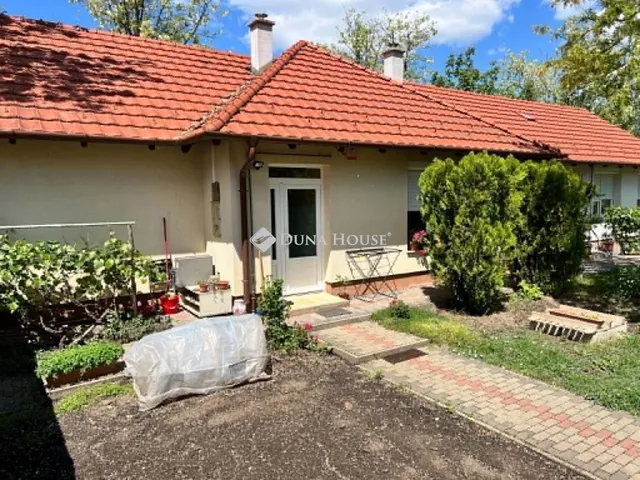 Eladó ház Jászberény 130 nm