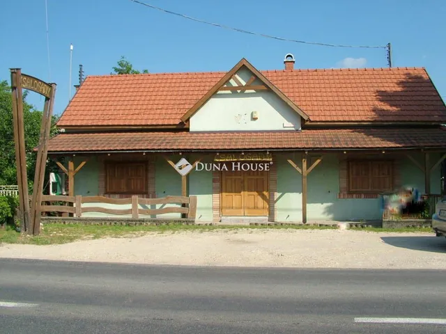 Eladó ház Csákvár 181 nm