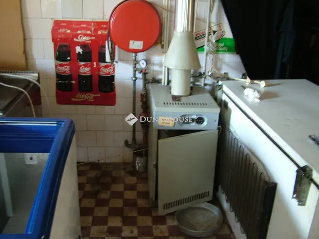 Eladó ház Csákvár 181 nm