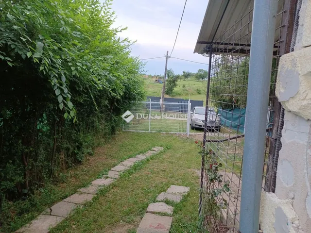 Eladó ház Bicske 30 nm