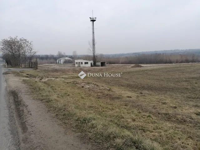 Eladó telek Bicske, Csabdi utca 40751 nm