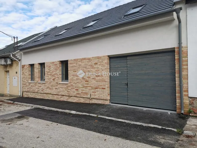 Eladó lakás Tata, Katona József utca 168 nm
