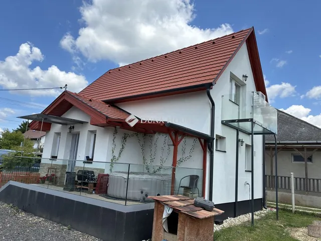 Eladó ház Ráckeresztúr, Széchenyi utca 87 nm