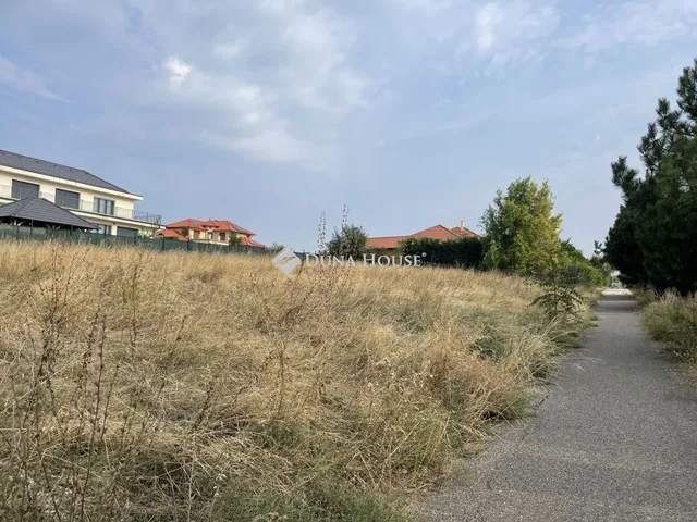 Eladó telek Budajenő 1426 nm