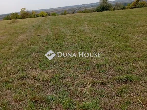 Eladó telek Bicske 4234 nm