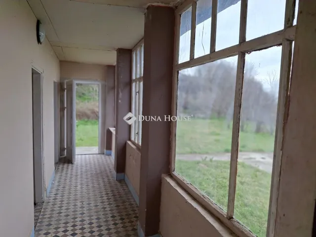 Eladó ház Iváncsa 100 nm