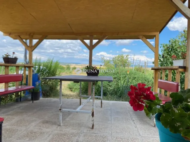 Eladó ház Bicske 20 nm