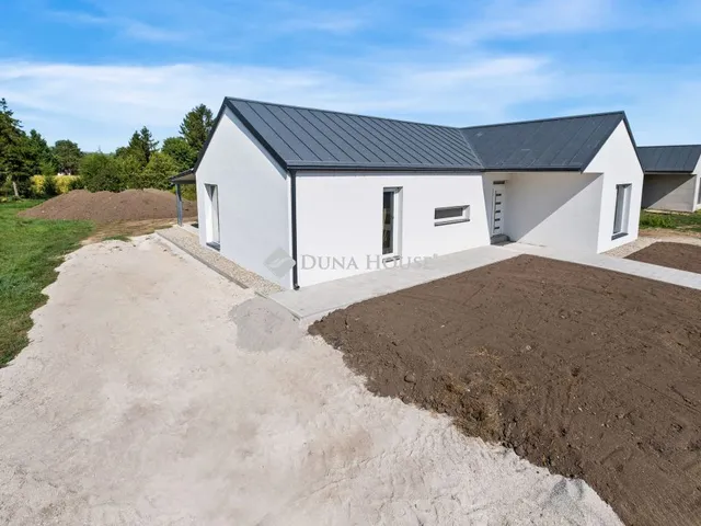 Eladó ház Bodmér 144 nm