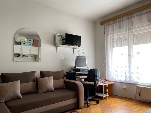 Eladó ház Bodmér, Vasváry Pál utca 212 nm