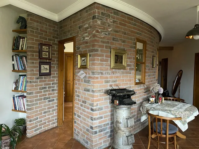 Eladó ház Budajenő 216 nm