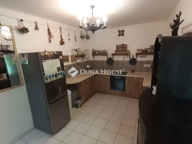 Eladó ház Bodajk, Petőfi Sándor utca 117 nm