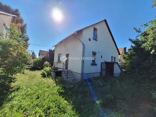 Eladó ház Balatonkenese 118 nm