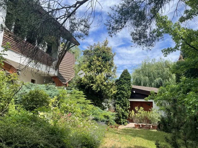 Eladó ház Budaörs 150 nm