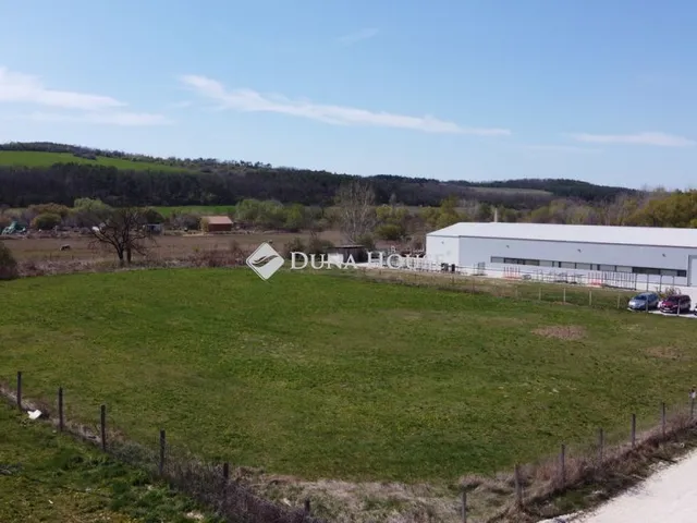 Eladó kereskedelmi és ipari ingatlan Piliscsaba, Nincs utca 5038 nm