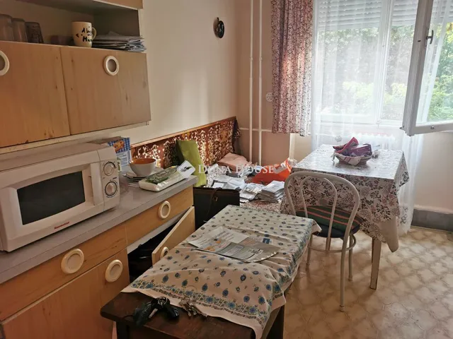 Eladó lakás Tatabánya, Esztergomi utca 40 nm