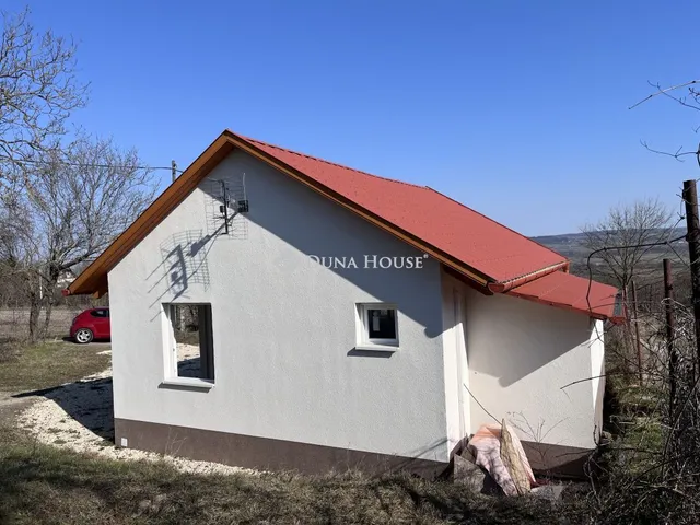 Eladó üdülő és hétvégi ház Tata, Látóhegy 40 nm
