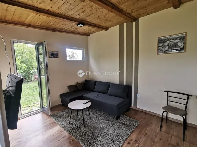 Eladó telek Tata, Látóhegy 744 nm