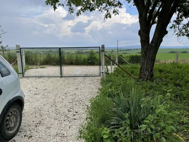 Eladó telek Bicske 849 nm