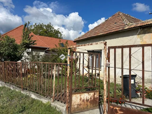 Eladó ház Óbarok, Fő út 72 nm
