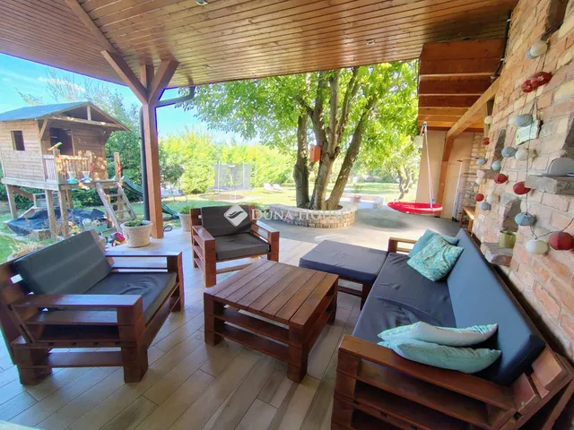 Eladó ház Bicske, Erdőalja utca 110 nm