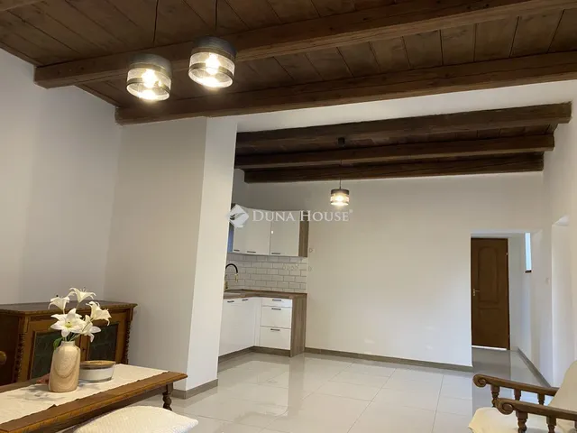 Eladó ház Vértesacsa, József Attila utca 122 nm