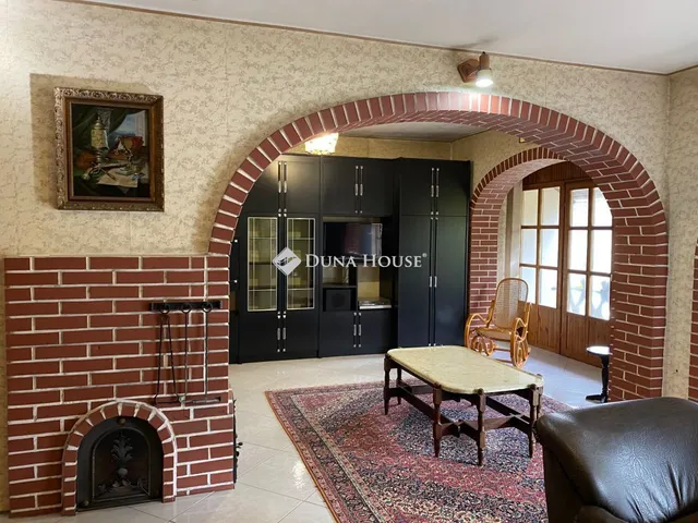 Eladó ház Bicske 200 nm