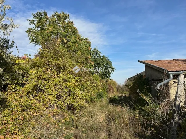 Eladó telek Bicske, Előhegy 1295 nm