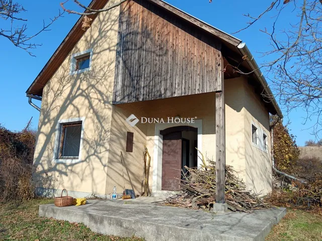 Eladó mezőgazdasági ingatlan Bicske 50 nm