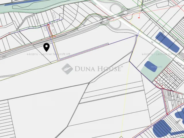 Eladó kereskedelmi és ipari ingatlan Ikrény 34251 nm