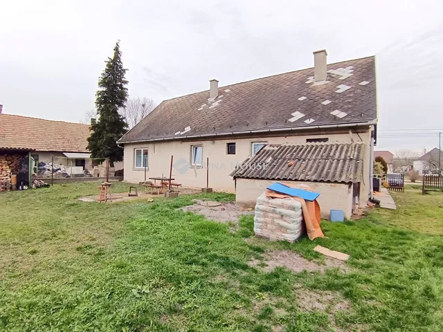 Eladó ház Vértesboglár 95 nm