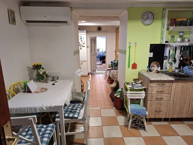 Eladó ház Bicske, Csokonai utca 54 nm