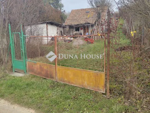 Eladó ház Bicske 30 nm