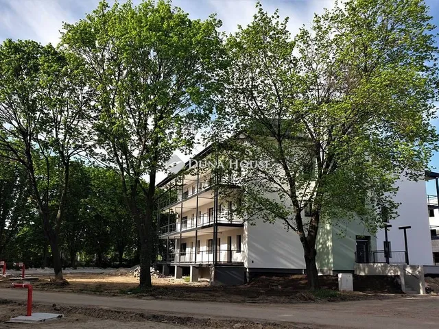 Eladó új építésű lakópark Bicske, Csákvári utca 32 nm