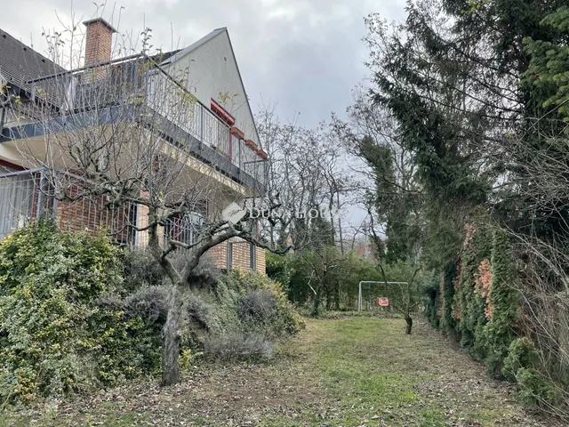 Eladó ház Telki, Szarvas utca 175 nm