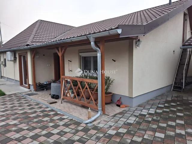Eladó ház Bicske, Dobó utca 88 nm