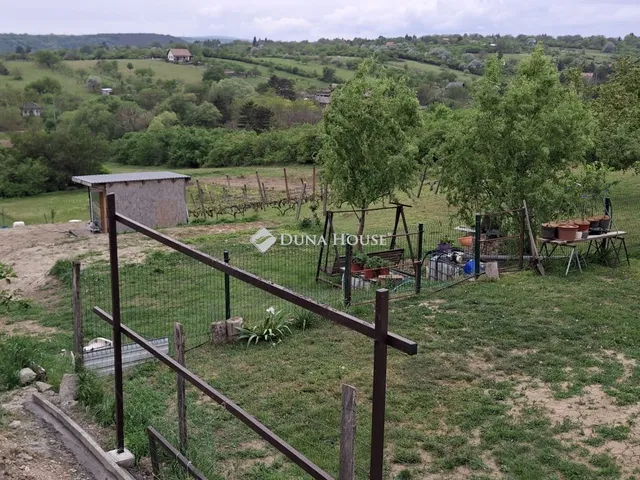 Eladó telek Bicske 500 nm