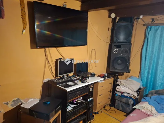 Eladó ház Bicske, Bihari utca 50 nm