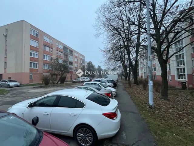 Kiadó lakás Tatabánya 39 nm