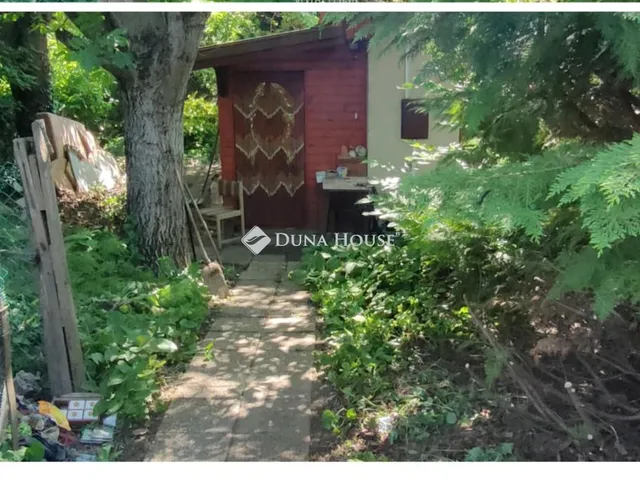 Eladó üdülő és hétvégi ház Bicske 40 nm