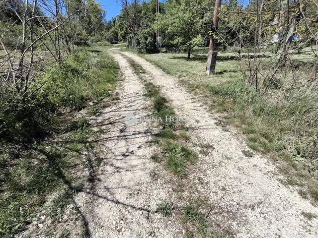 Eladó telek Bicske, Baboshegy 3834 nm