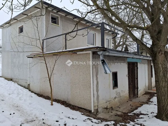 Eladó ház Bicske 42 nm