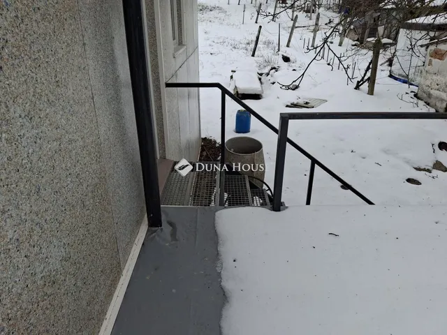 Eladó ház Bicske, Galagonyás I. dűlő út 42 nm