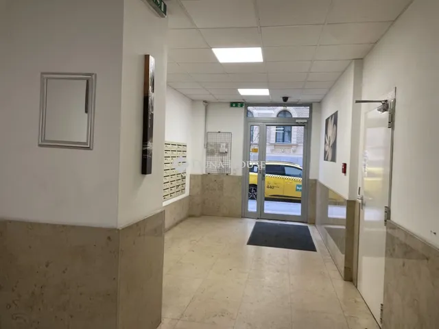 Eladó lakás Budapest VIII. kerület, Kun utca 97 nm