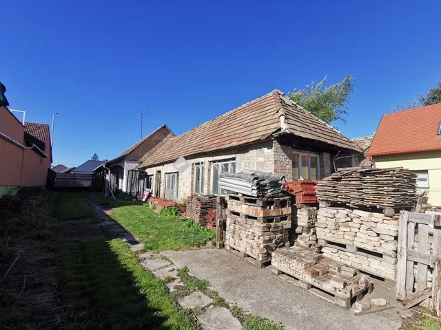 Eladó ház Tata, Táncsics Mihály utca 65 nm