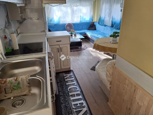 Kiadó üdülő és hétvégi ház Bicske 30 nm