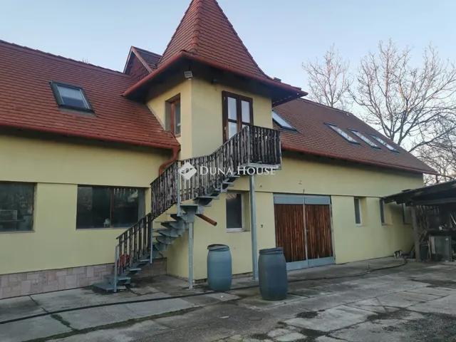 Eladó ház Tata 154 nm