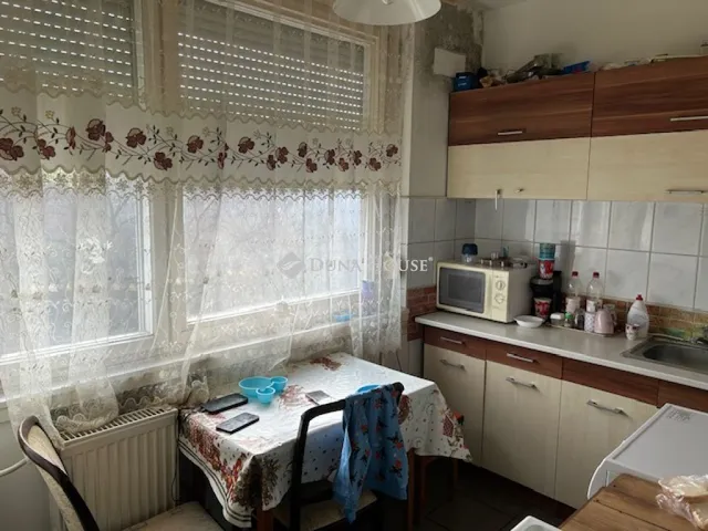 Eladó lakás Tatabánya, Ifjúság út 53 nm